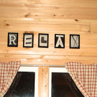 The theme of the cabin is to relax